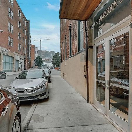 Frontdesk I Carriage Wheel Lofts Apts Philadelphia Apartment Ngoại thất bức ảnh