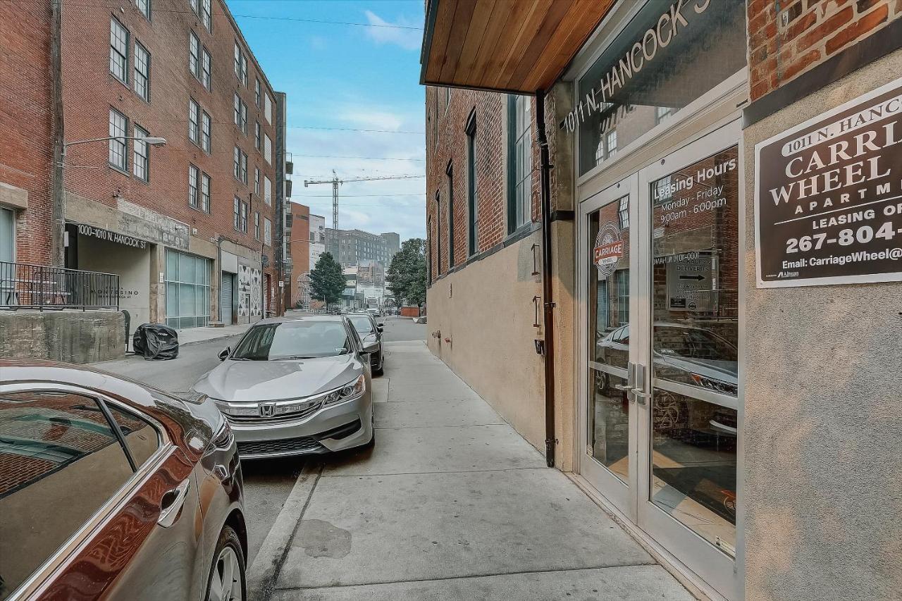 Frontdesk I Carriage Wheel Lofts Apts Philadelphia Apartment Ngoại thất bức ảnh